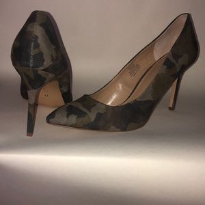 Camo Pump. Never Worn, only tried on. No tags.